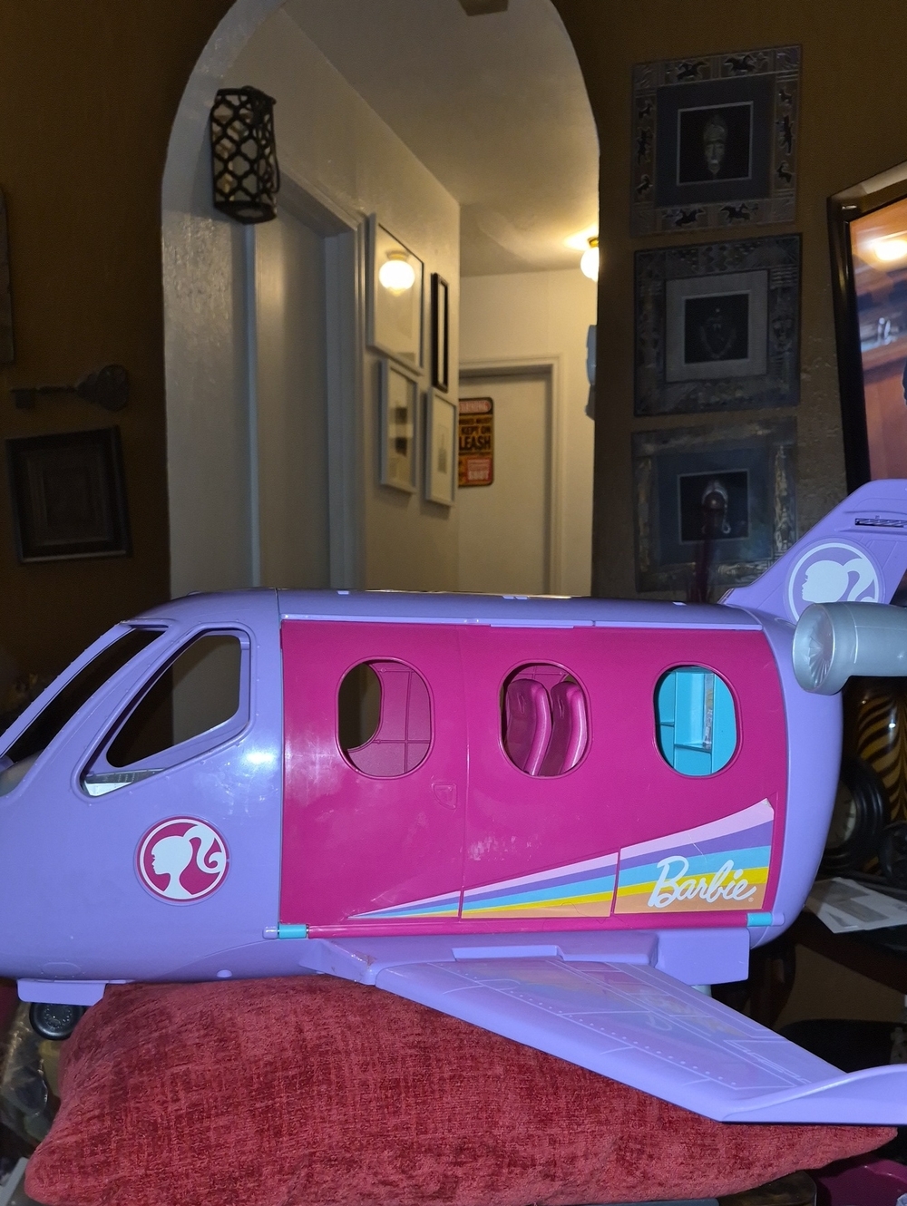Barbie Dreamplane Transforming Playset With Pilot